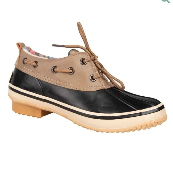 Tamarack Woman’s Rachel Plaid Duck Winter Shoes - Picture 2 of 5